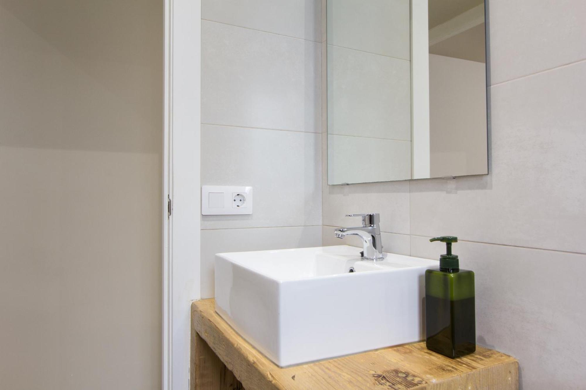 Novus Homes Barcelona Santa Eulalia L'Hospitalet de Llobregat