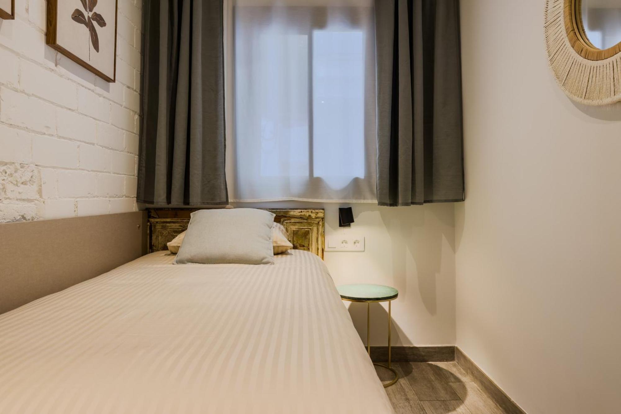 Novus Homes Barcelona Santa Eulalia *