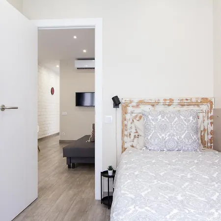Novus Homes Barcelona Santa Eulalia L'Hospitalet de Llobregat Exterior photo